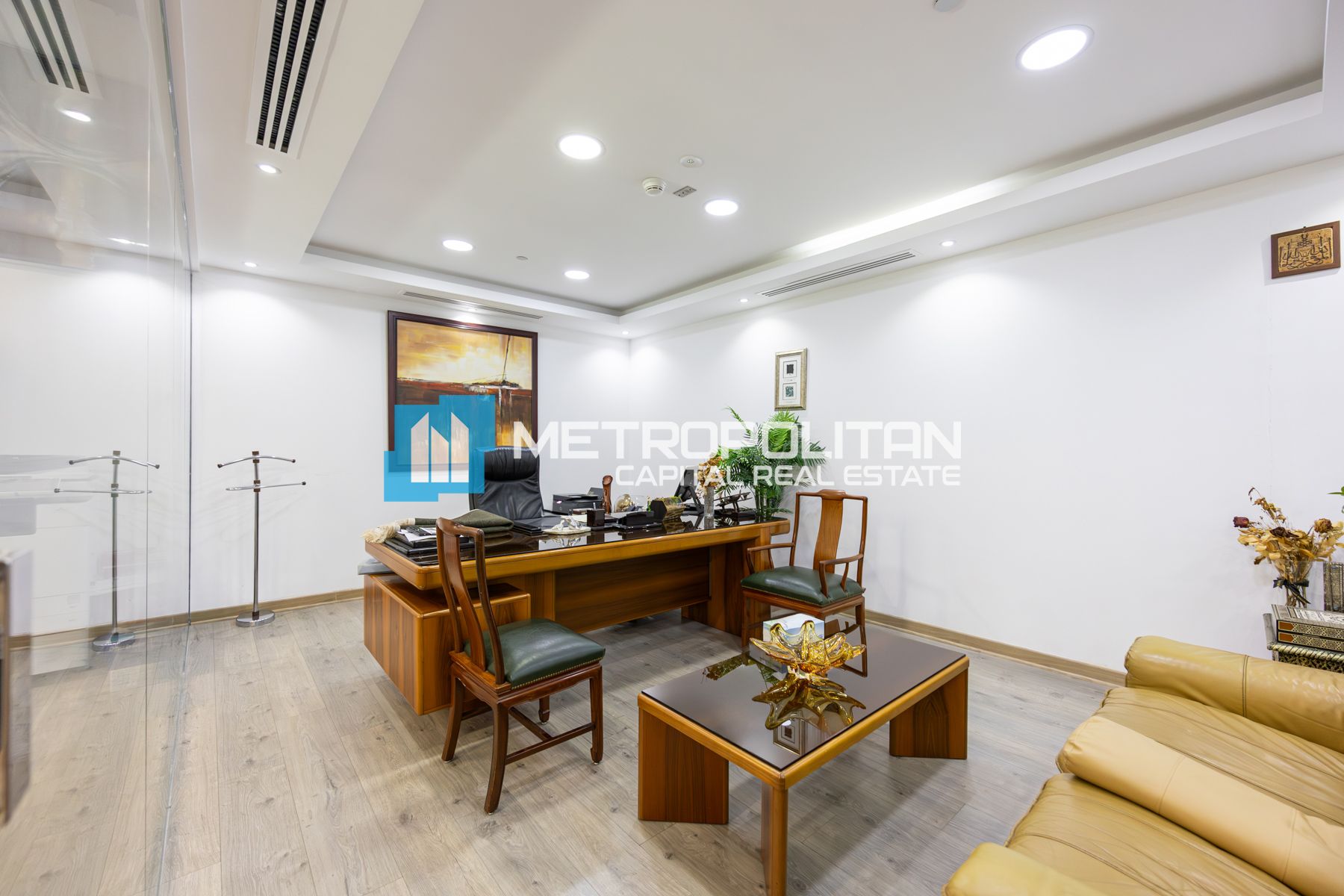 مكتب للإيجار في جزيرة الريم – MCR-7239 photo-3