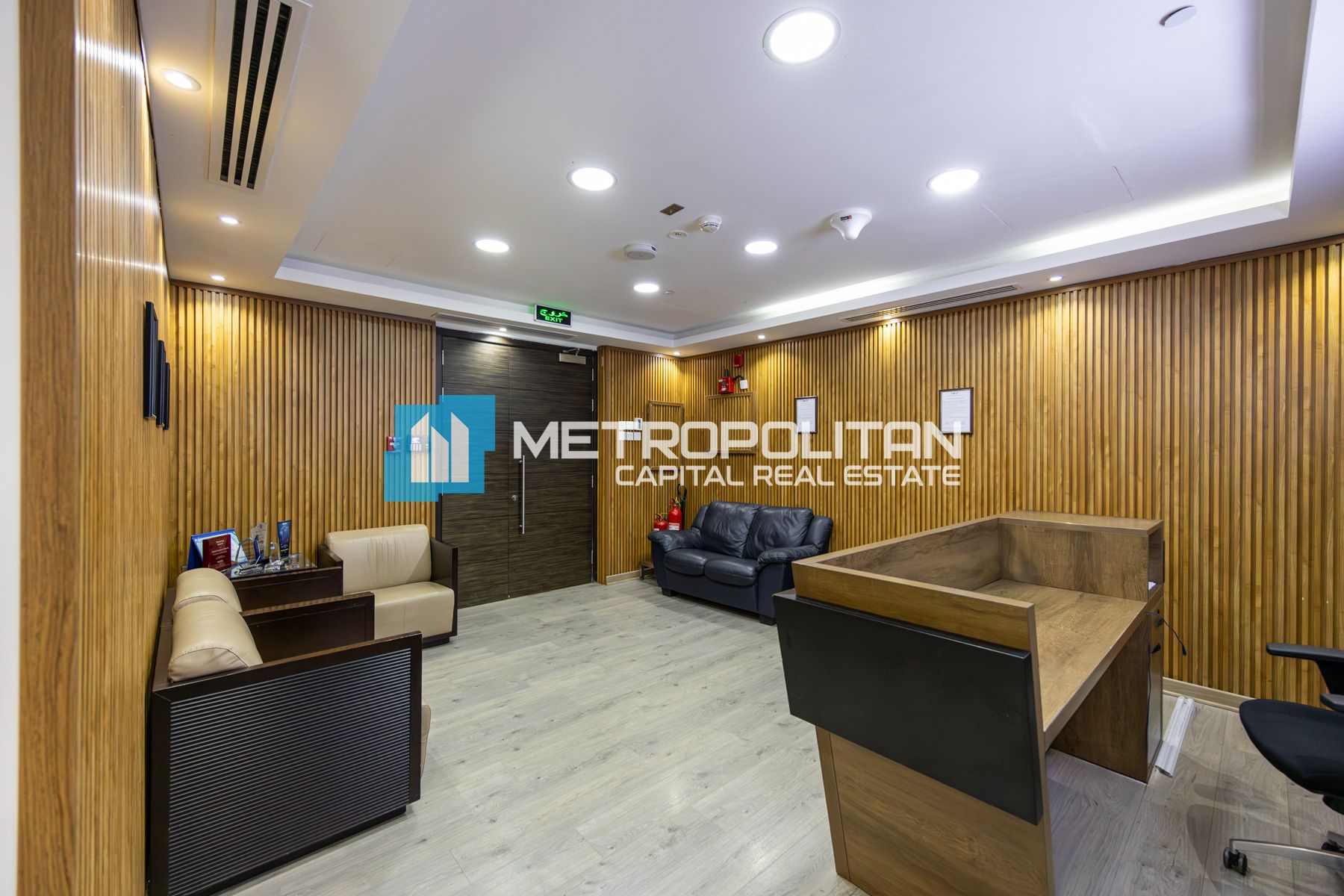 مكتب للإيجار في جزيرة الريم – MCR-7239 photo-5