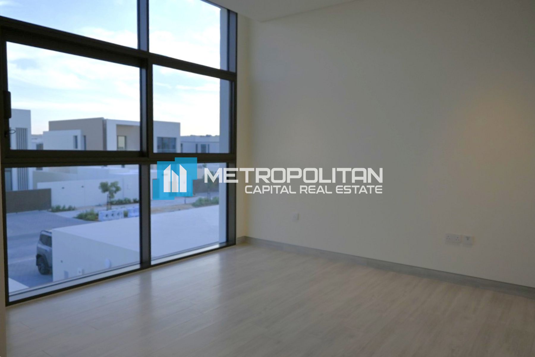 Single Row|Ready To Move|2 Bedrooms|Nad Al Dhabi photo-2
