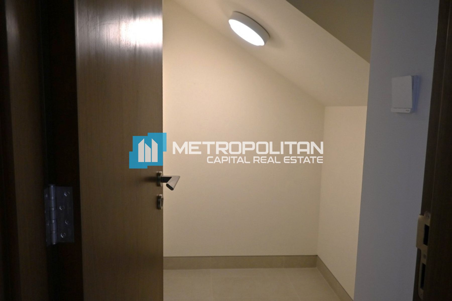 Single Row|Ready To Move|2 Bedrooms|Nad Al Dhabi photo-7