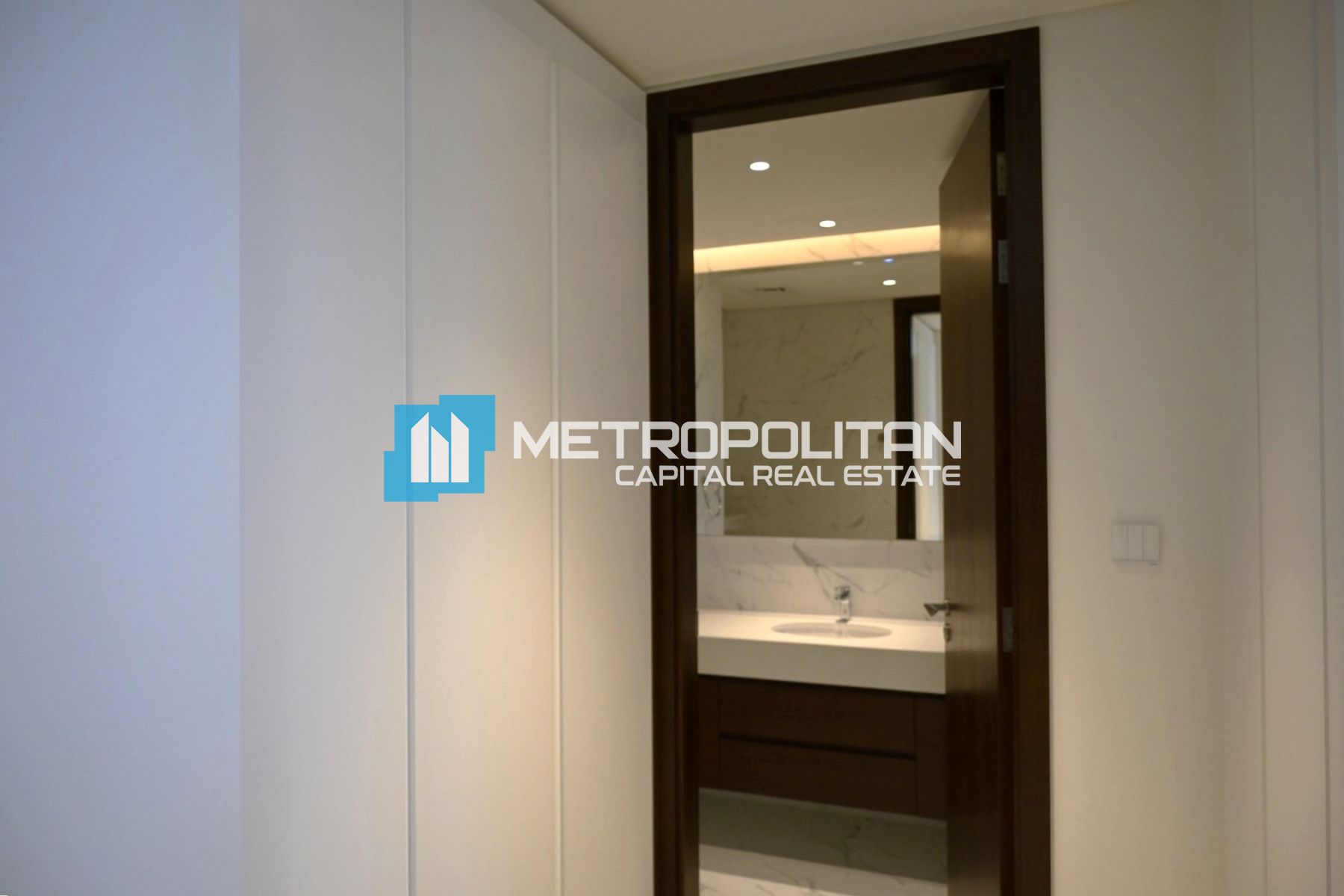 Single Row|Ready To Move|2 Bedrooms|Nad Al Dhabi photo-8