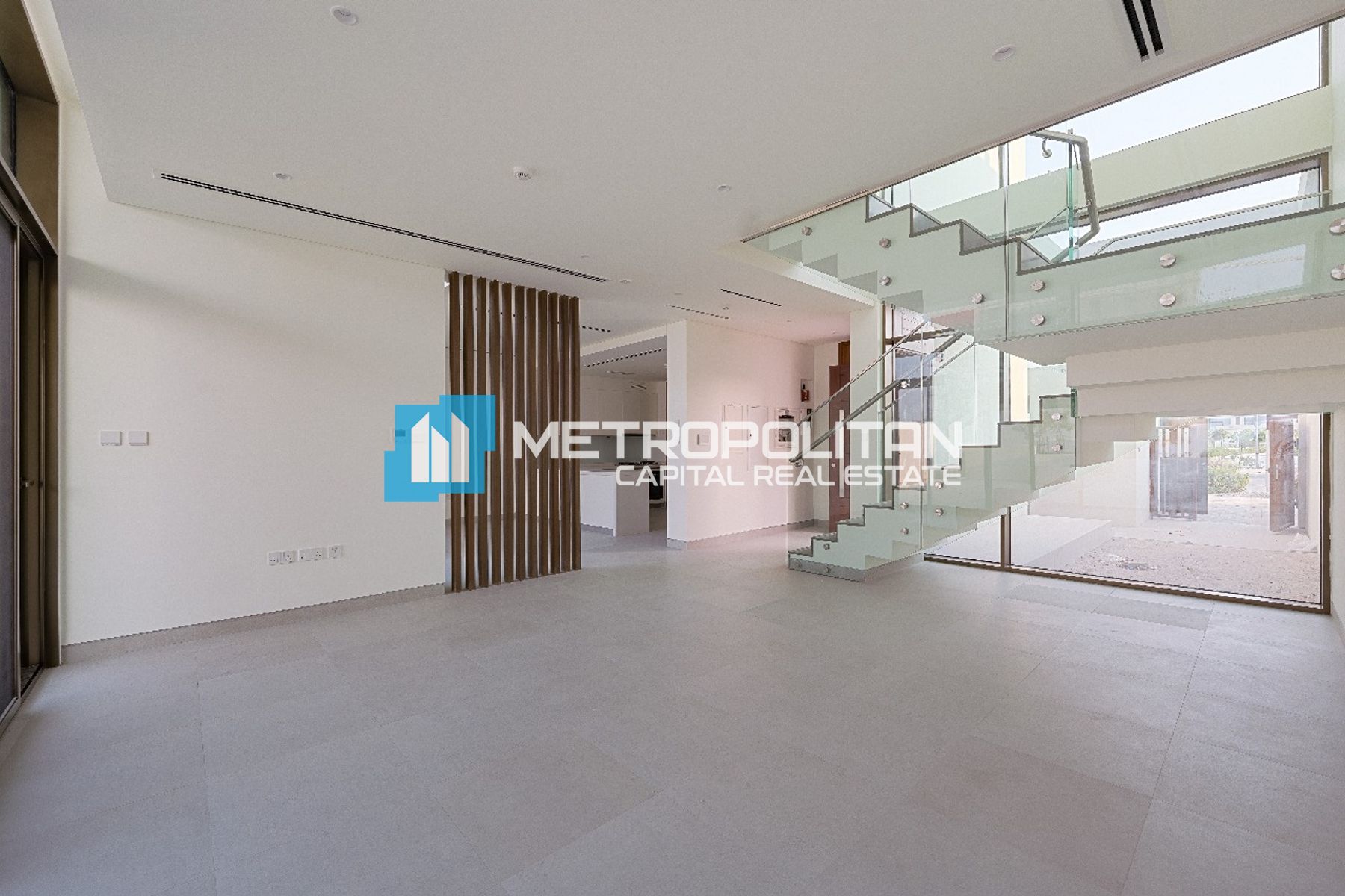 3-комнатный таунхаус в аренду на острове Аль Джубайл – MCR-7268 photo-3