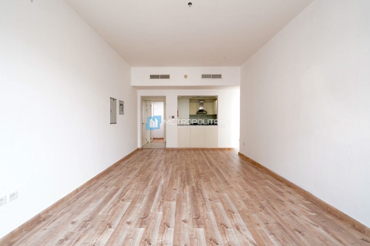 Single Row | Corner 2BR+Maids | Ready To Move photo-10