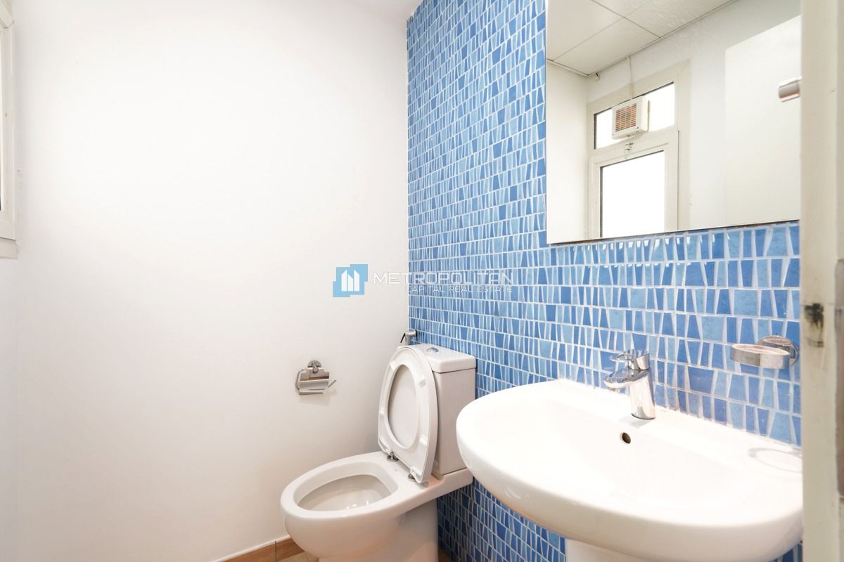 Single Row | Corner 2BR+Maids | Ready To Move photo-15