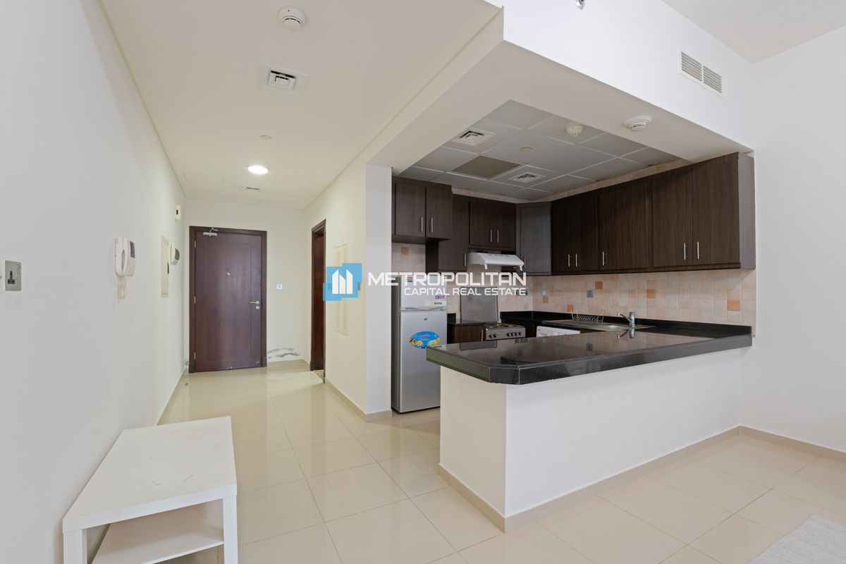 Studio Apartment for Rent in Al Reem Island – MCR-7303 photo-2