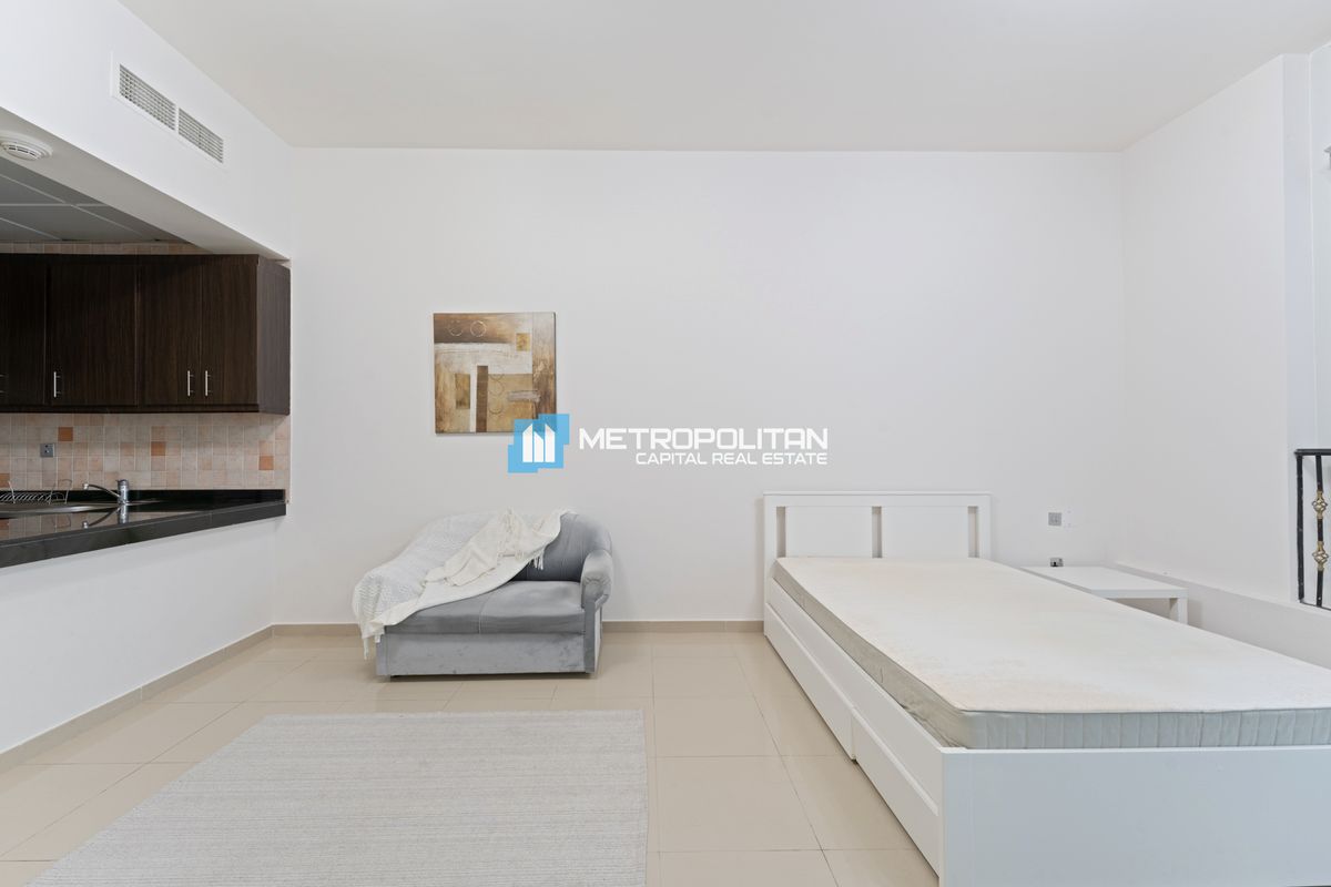 Studio Apartment for Rent in Al Reem Island – MCR-7303 photo-3