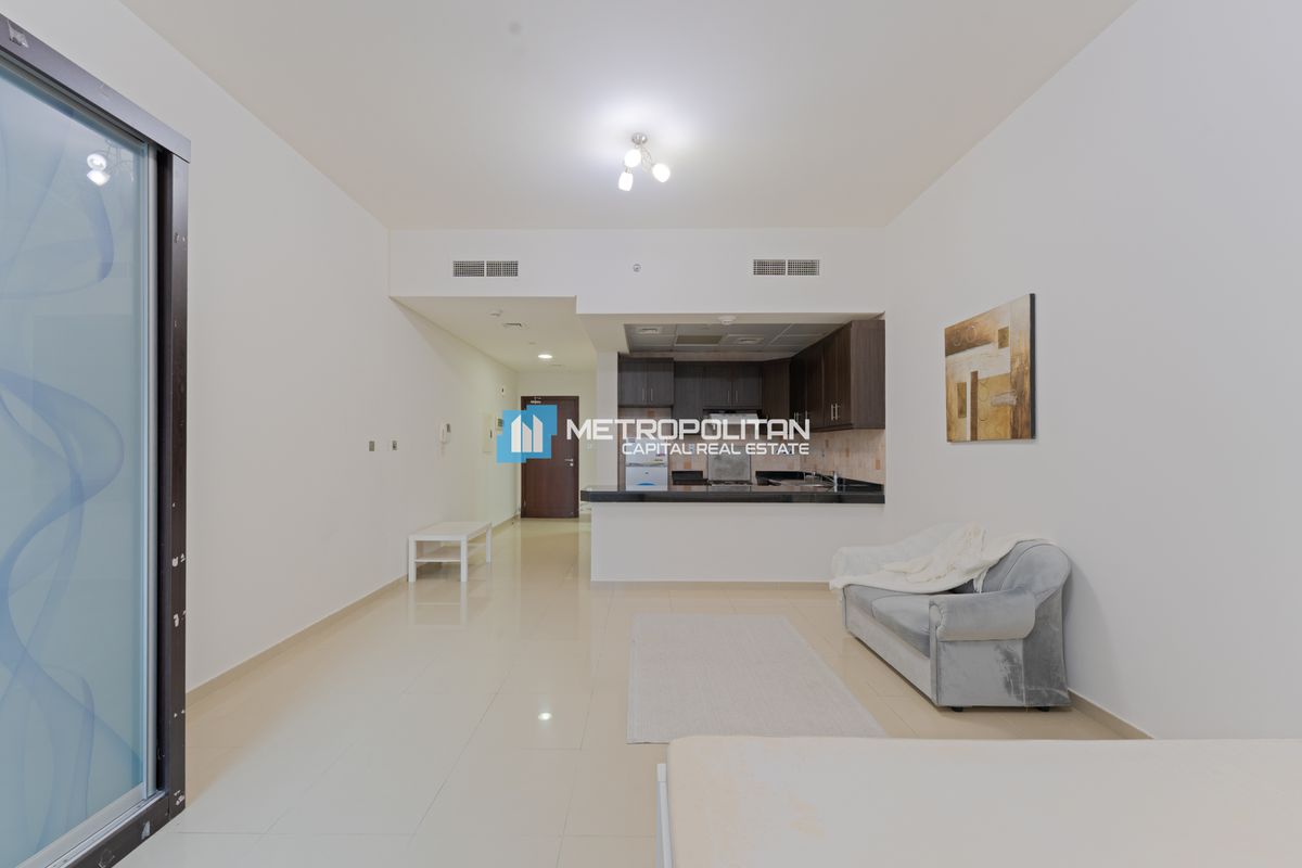 Studio Apartment for Rent in Al Reem Island – MCR-7303 photo-4