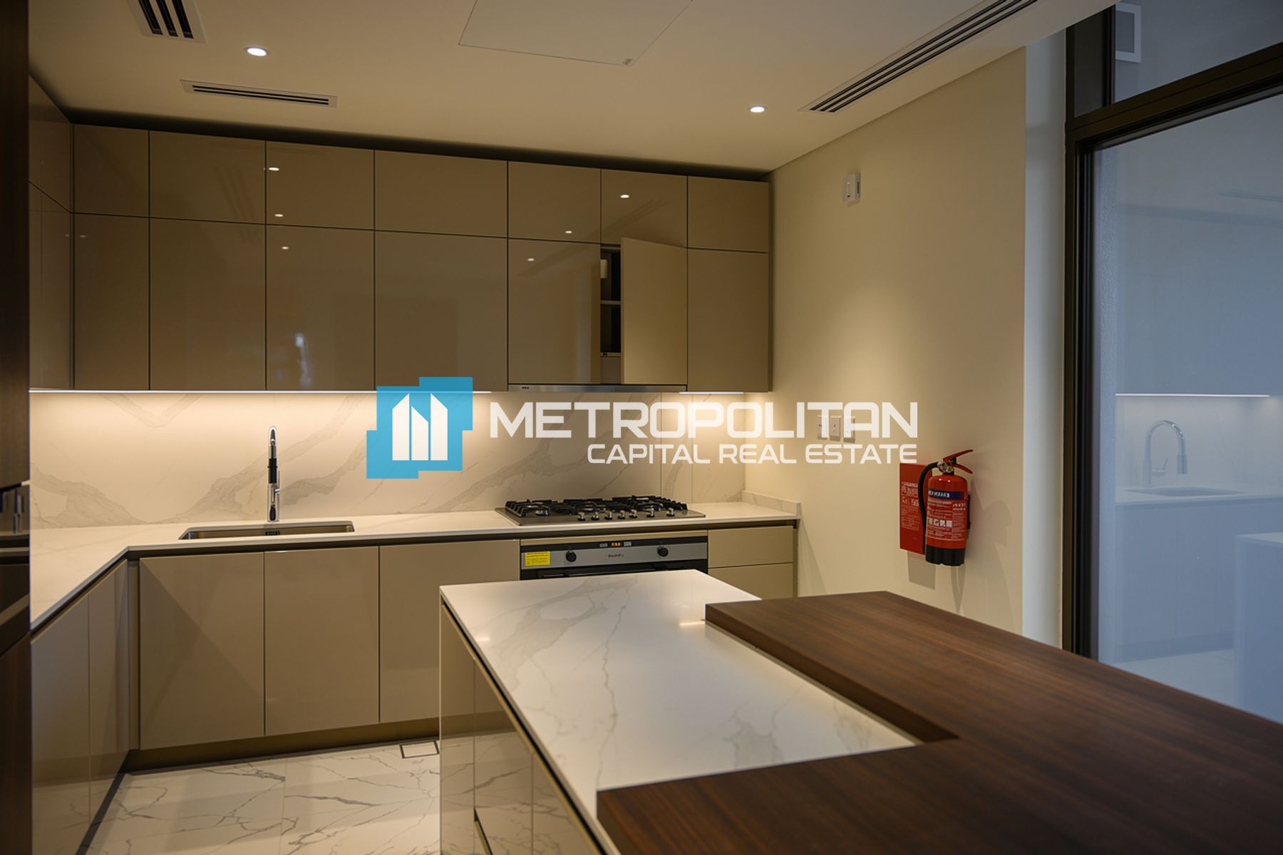 تاون هاوس 4 غرف للإيجار في جزيرة الجبيل – MCR-7327 photo-4