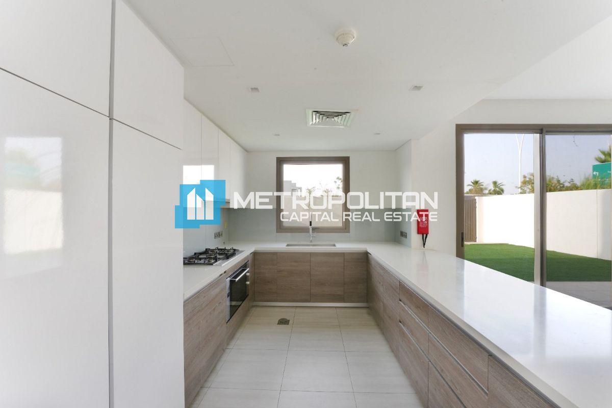 Image - Redwoods, Yas Island, Abu Dhabi | Project - Villa