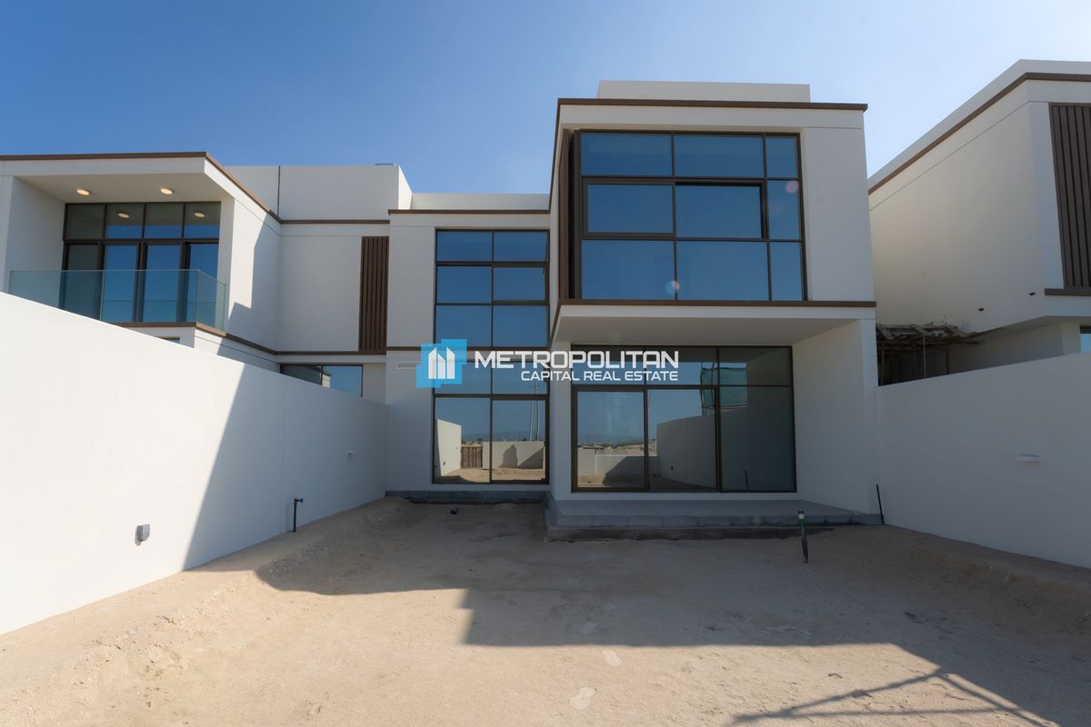 Image - Nad Al Dhabi, Al Jubail Island, Abu Dhabi | Project - Townhouse