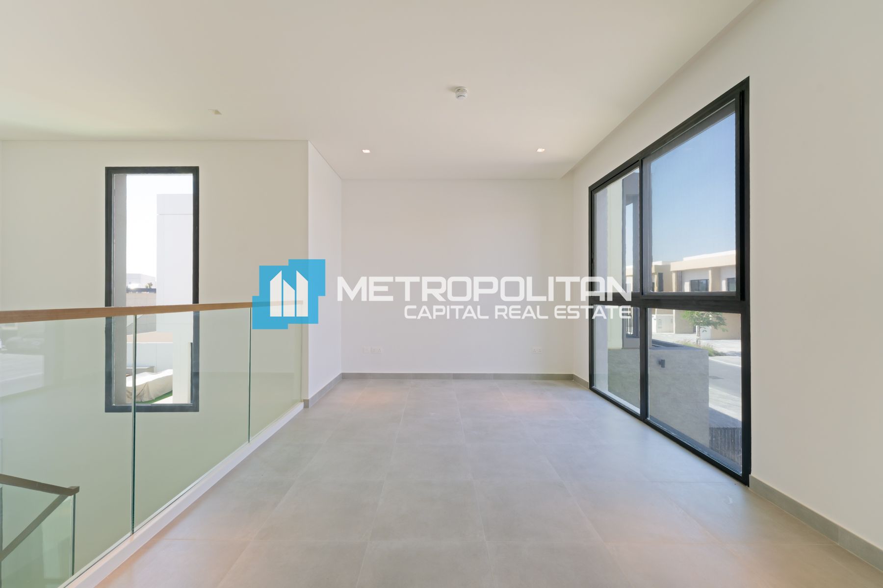 3BR w/ Maid and Study |  Vacant Unit | 4 Cheques photo-5