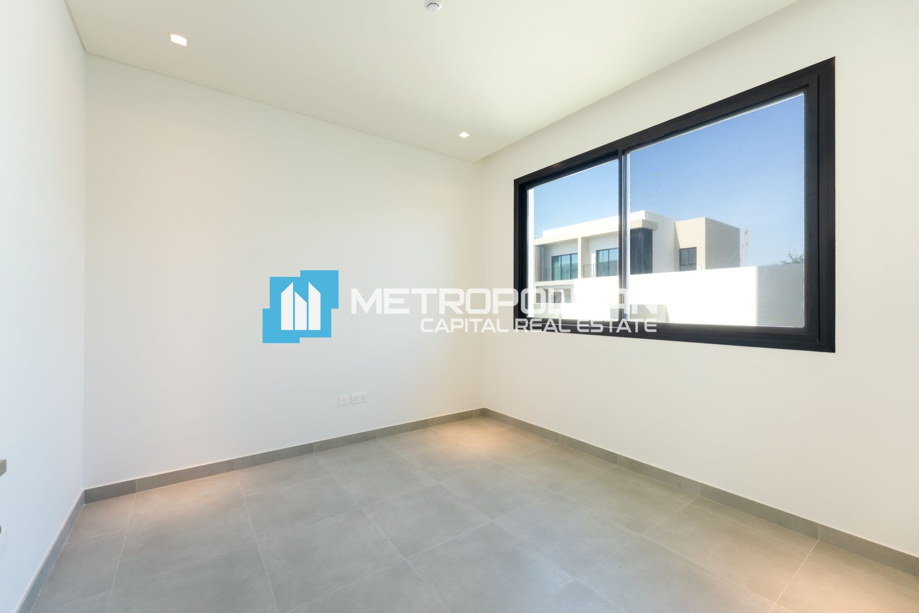 3BR w/ Maid and Study |  Vacant Unit | 4 Cheques photo-8