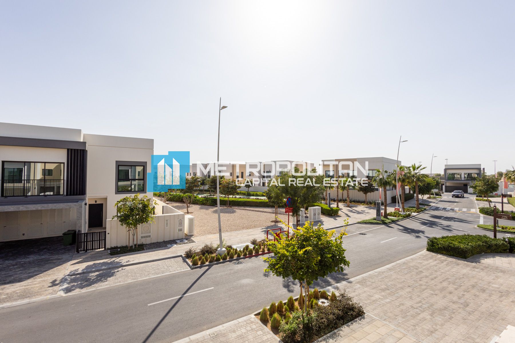 2-комнатный таунхаус в аренду на Yas Island – MCR-7402 photo-2