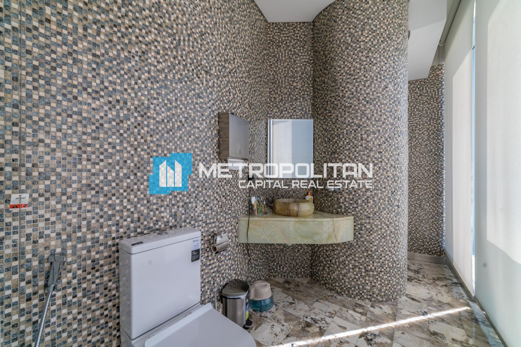 Image - Addax port office tower, Al Reem Island, Abu Dhabi | Project - Office