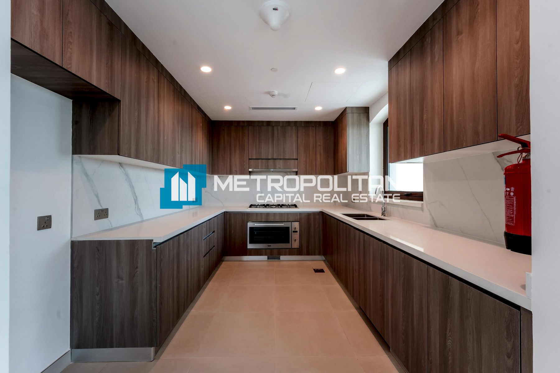 Full Golf View | 2 Bedroom w Maid | Balcony photo-14