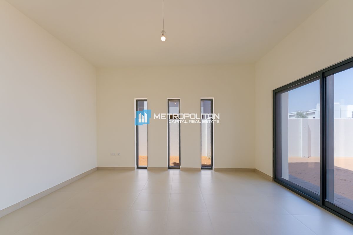 5BR Villa for Rent in Al Shamkha – MCR-7769 photo-10