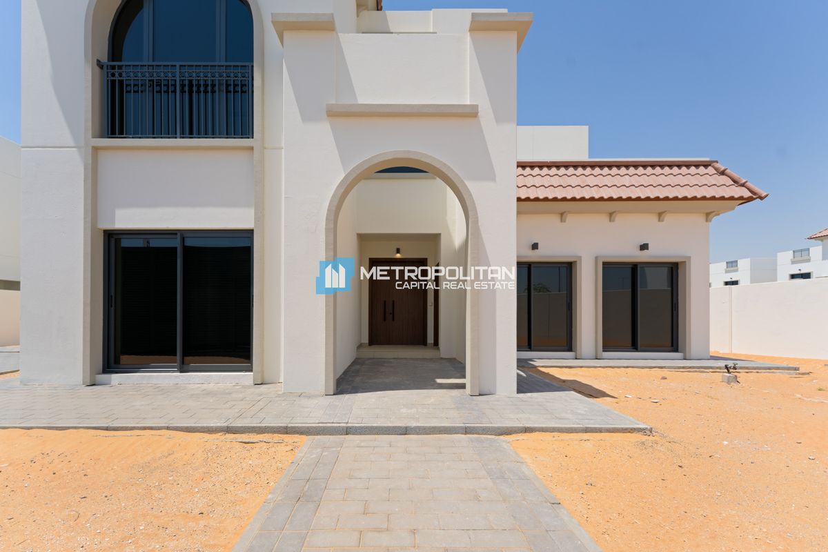 5BR Villa for Rent in Al Shamkha – MCR-7769 photo-1