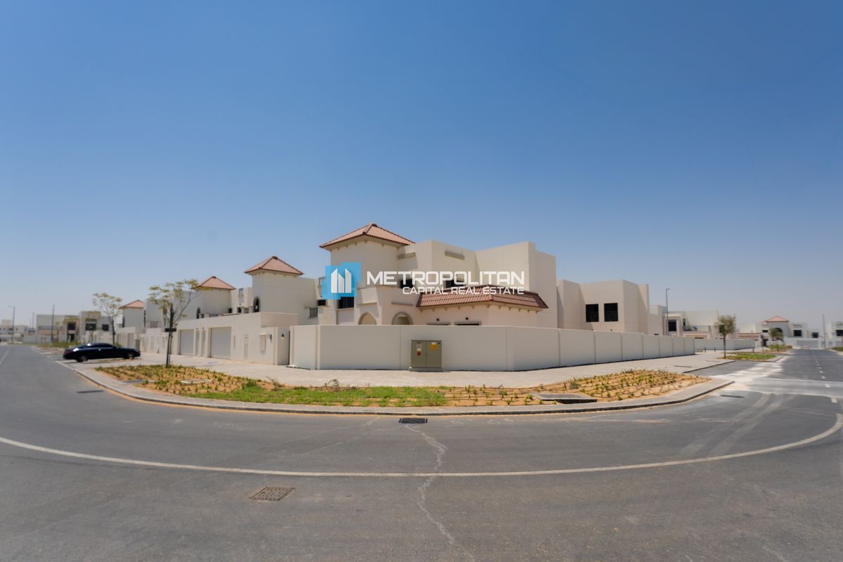 5BR Villa for Rent in Al Shamkha – MCR-7769 photo-31