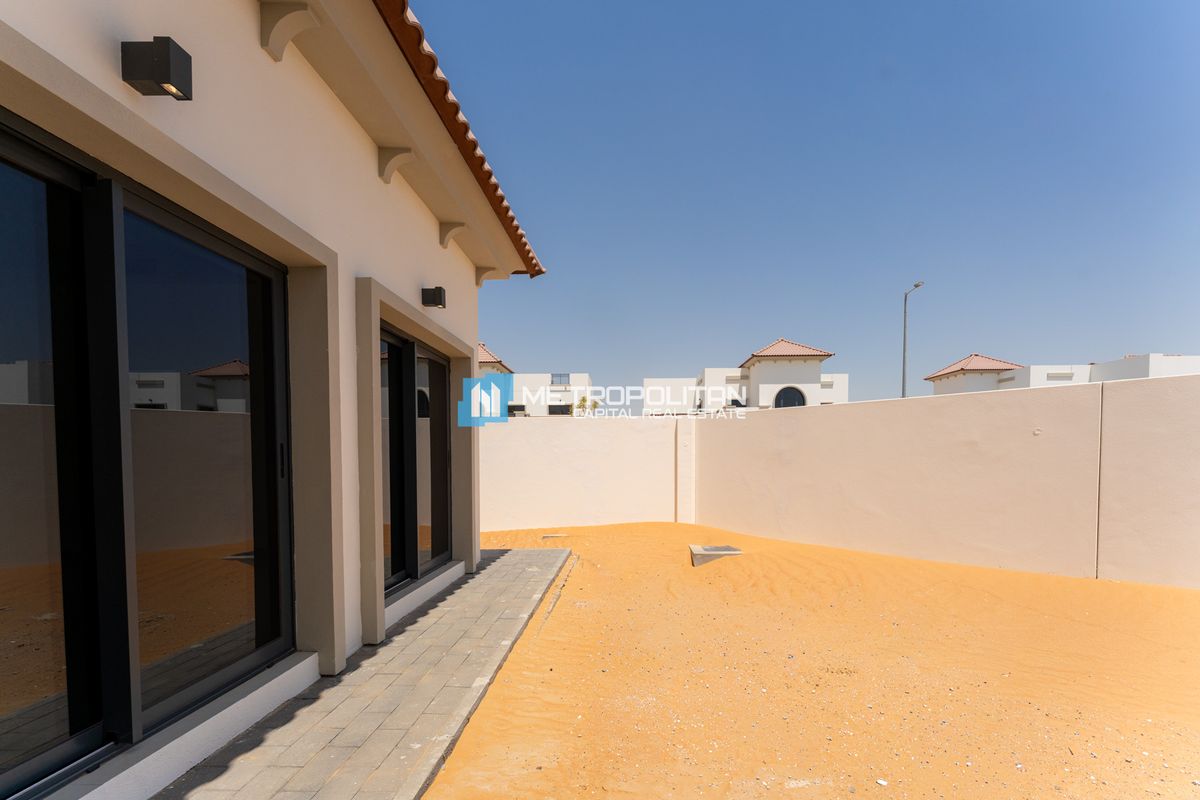 5BR Villa for Rent in Al Shamkha – MCR-7769 photo-3