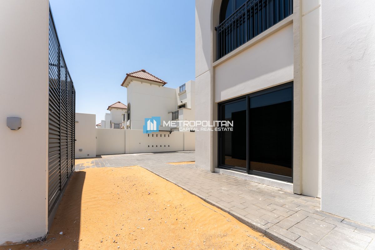 5BR Villa for Rent in Al Shamkha – MCR-7769 photo-4