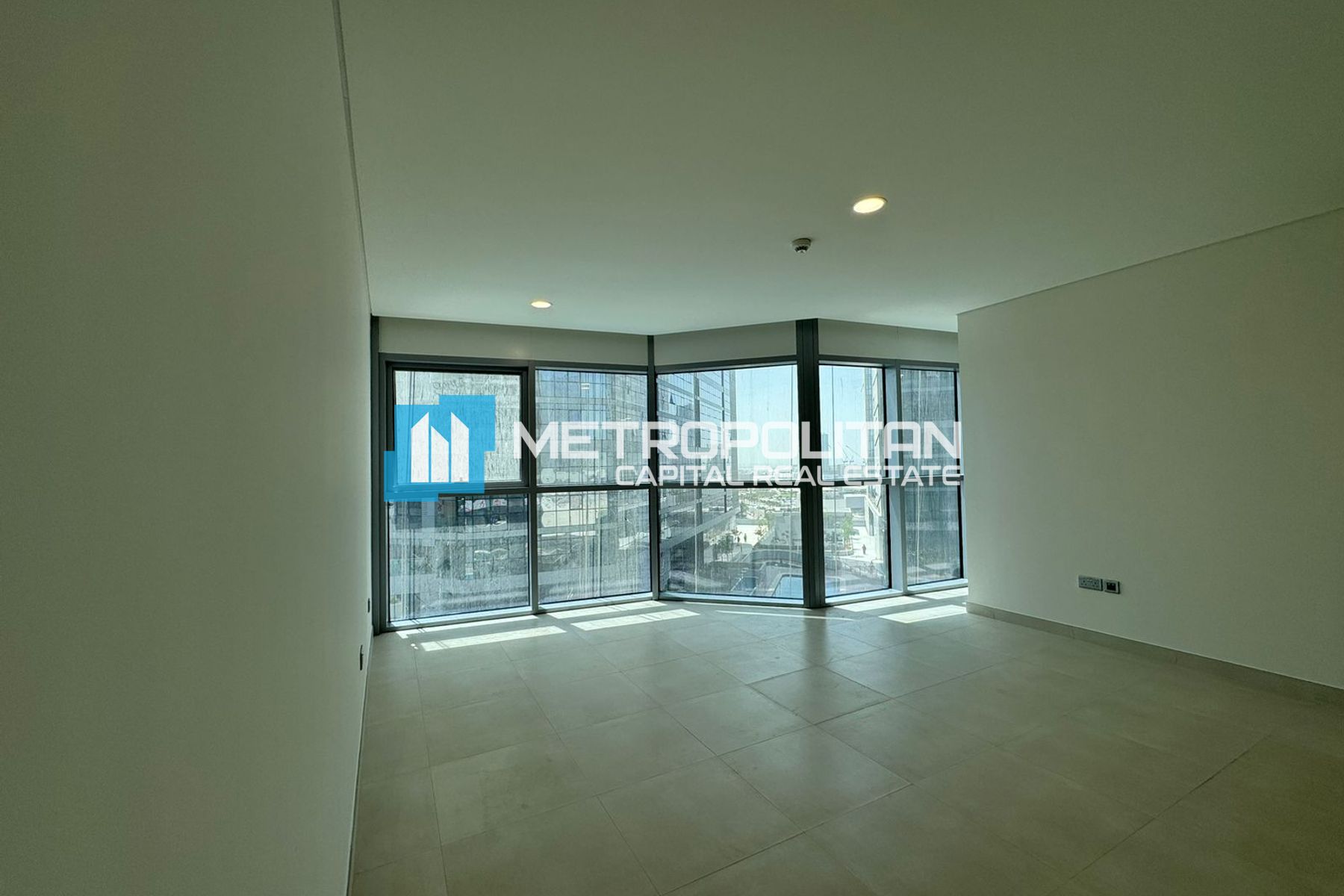 Image - Radiant Square, Al Reem Island, Abu Dhabi | Project - Apartment