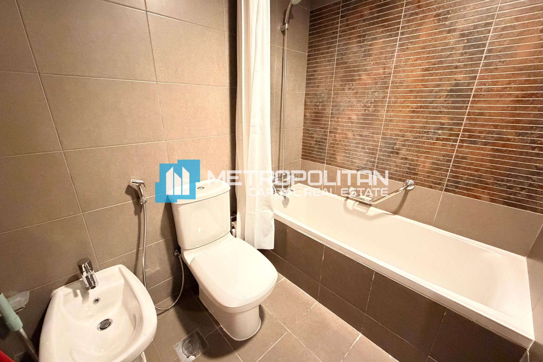 Image - Beach Towers, Al Reem Island, Abu Dhabi | Project - Apartment