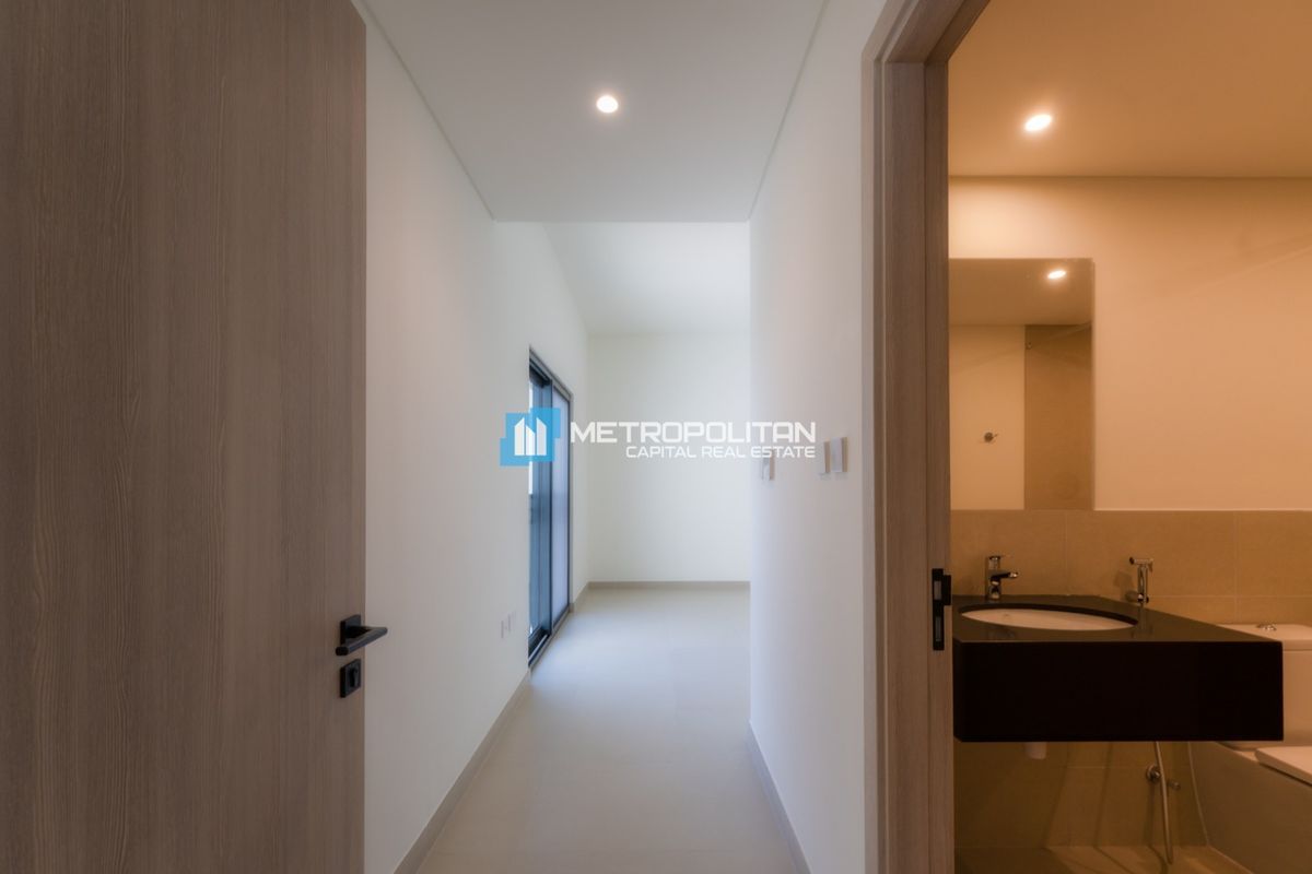5BR Villa for Rent in Al Shamkha – MCR-8091 photo-14