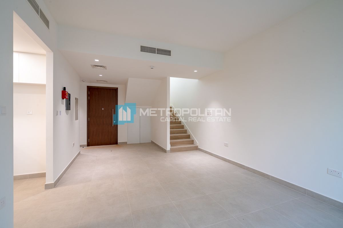 Image - Al Ghadeer 2, Al Ghadeer, Abu Dhabi | Project - Townhouse