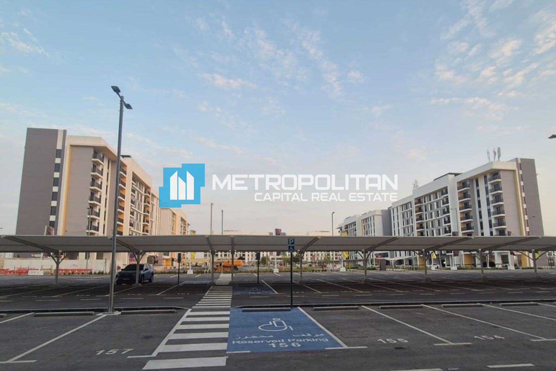 Modern 1BR Apartment | Ready To Move | High ROI