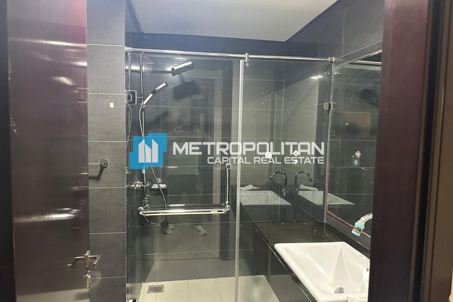 Image - Al Durrah Tower, Al Reem Island, Abu Dhabi | Project - Apartment