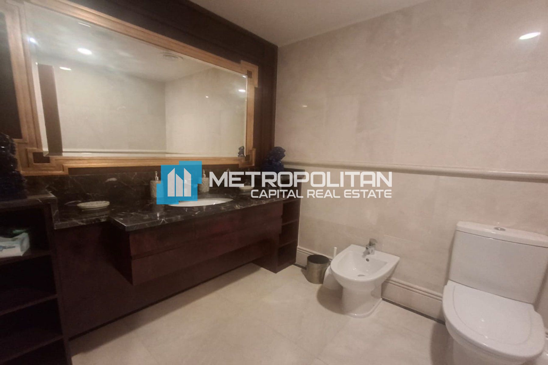 Image - Sky Tower, Al Reem Island, Abu Dhabi | Project - Office
