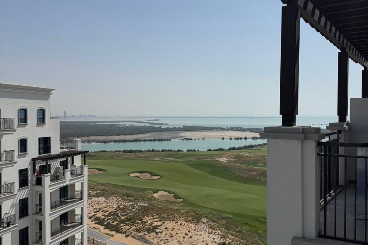 2BR Apartment for Rent in Yas Island – MCR-8191