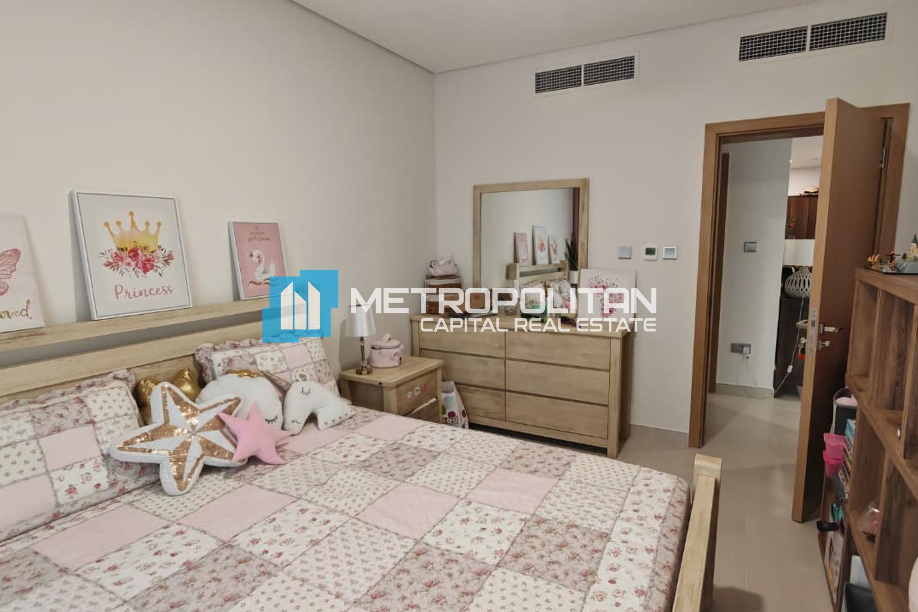 Image - Radiant Square, Al Reem Island, Abu Dhabi | Project - Apartment