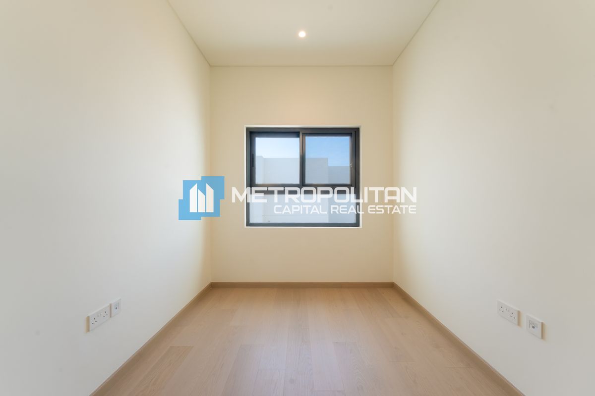 فيلا 6 غرف نوم للإيجار في الشامخة – MCR-8230 photo-20