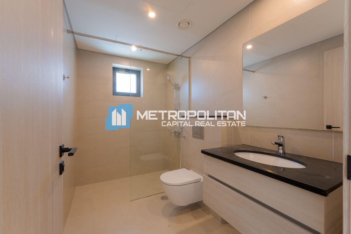 فيلا 6 غرف نوم للإيجار في الشامخة – MCR-8230 photo-28