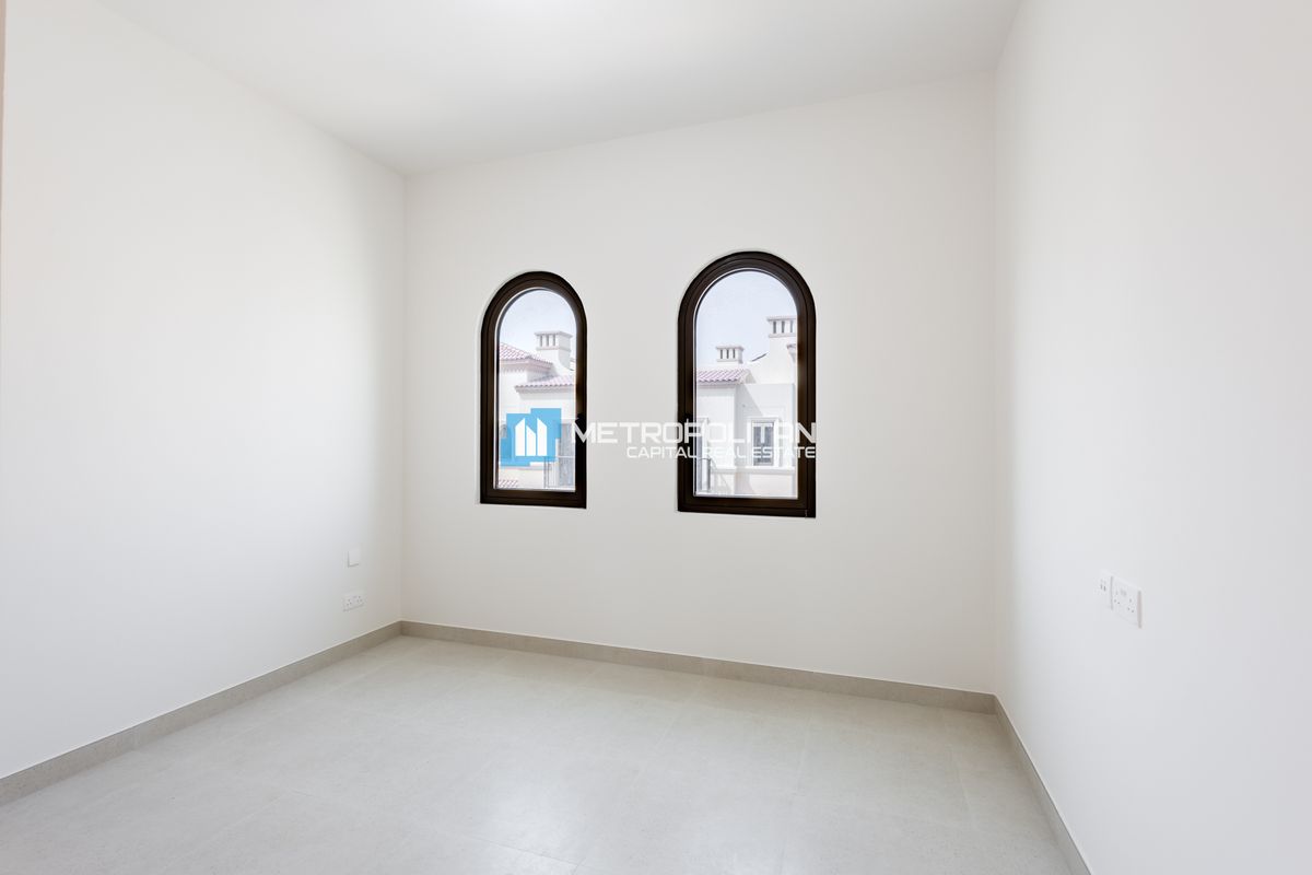 Image - Bloom Living, Khalifa City, Abu Dhabi | Project - Townhouse