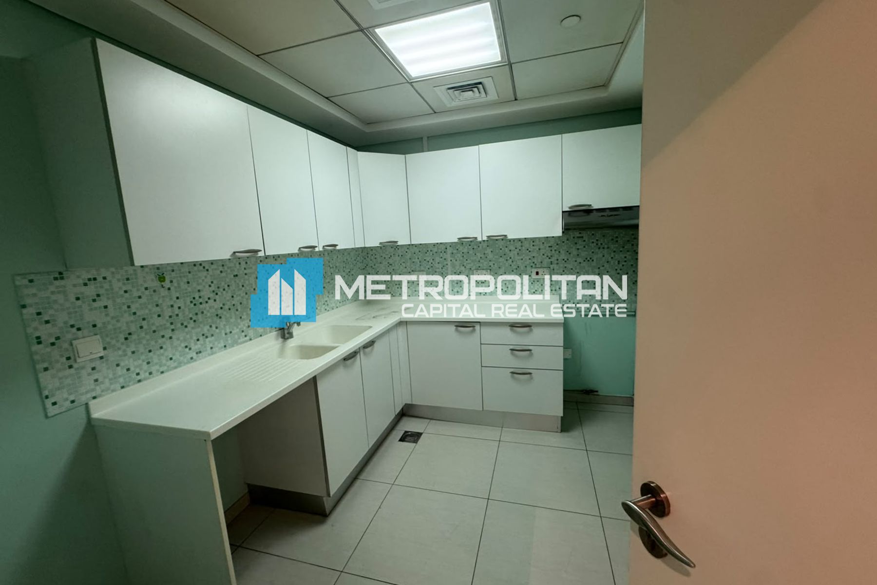 Saadiyat Marina View| High floor | Spacious Layout photo-8