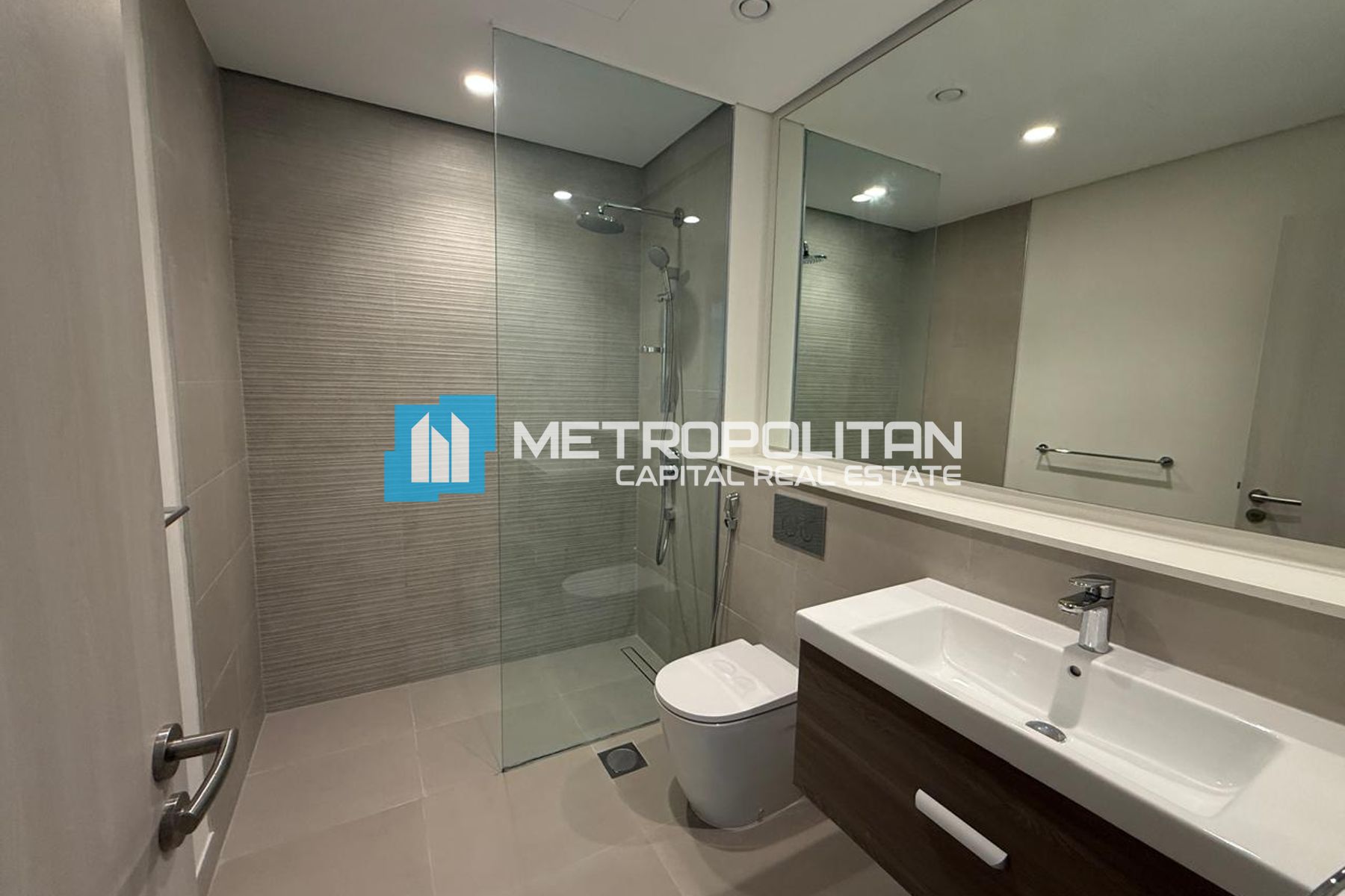 Vacant 2BR with Maid | Duplex | Pool and Golf View photo-14