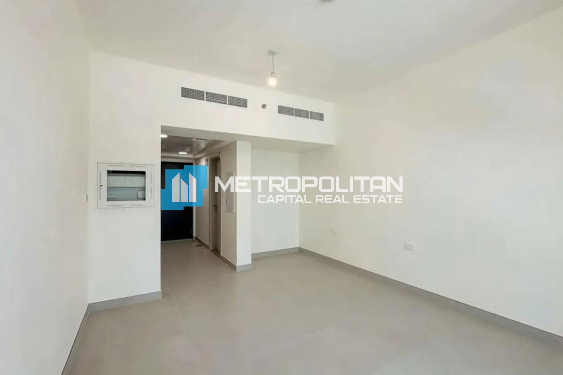 .5-комнатная квартира в аренду в Al Shamkha – MCR-8327 photo-4