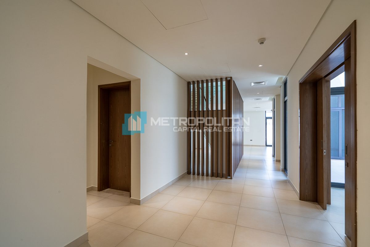 5BR Villa for Rent in Yas Island – MCR-8332 photo-12