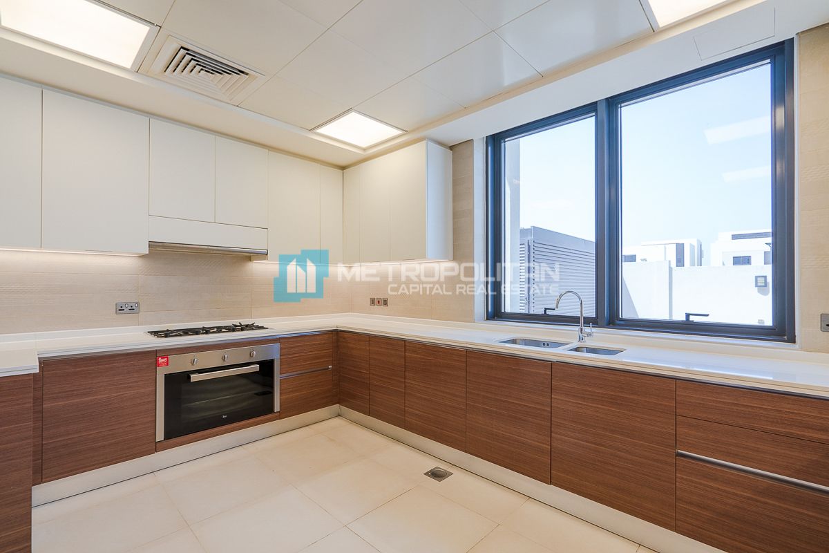 5BR Villa for Rent in Yas Island – MCR-8332 photo-3
