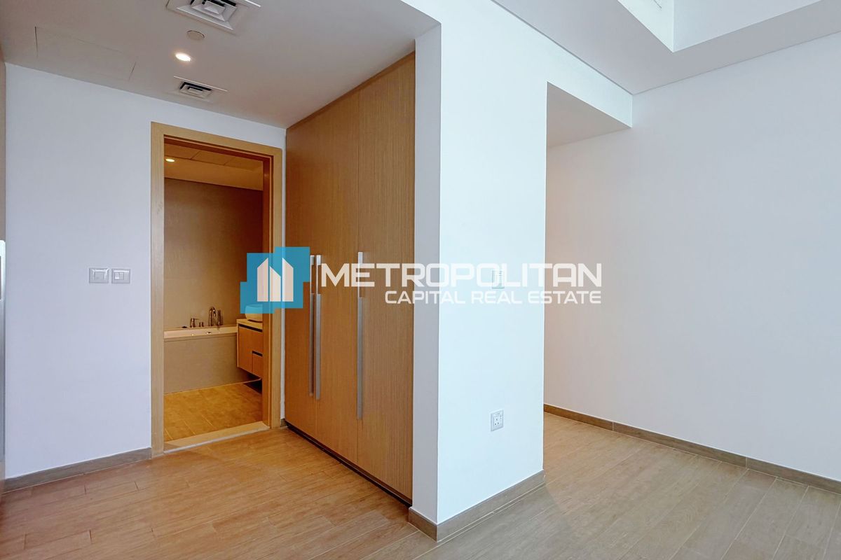 Image - Mayan 5, Yas Island, Abu Dhabi | Project - Apartment