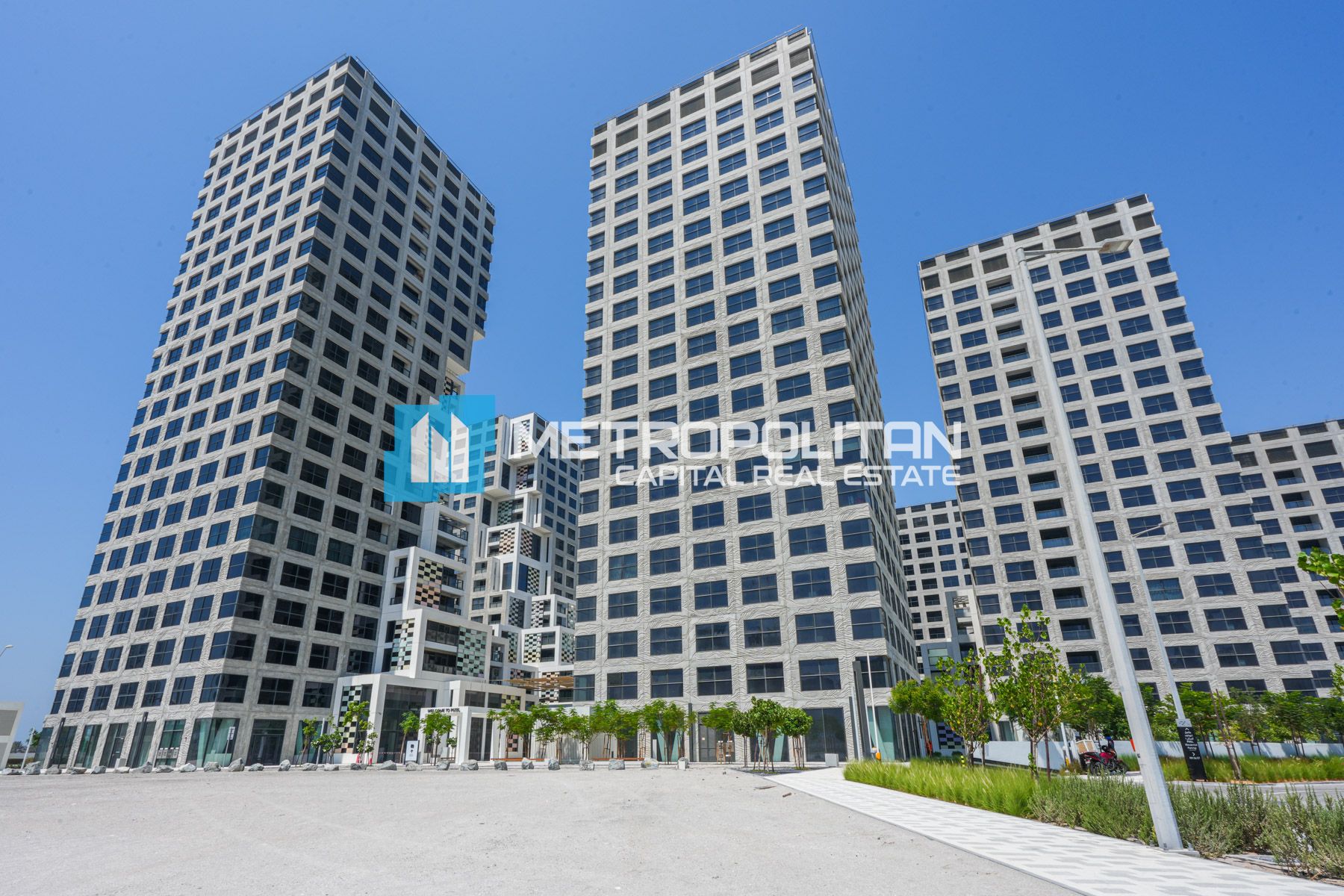 Fully Furnished | Ready To Move 1BR | Canal View photo-2