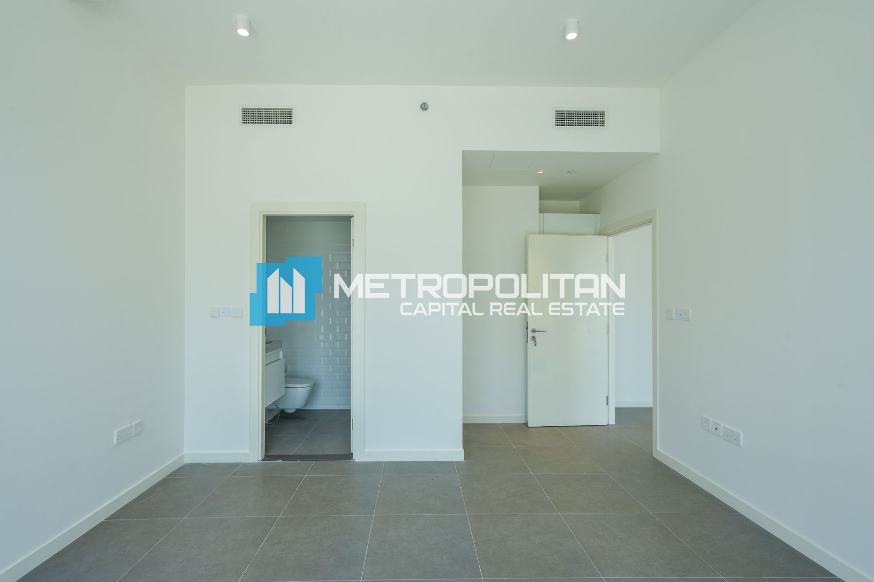 Fully Furnished | Ready To Move 1BR | Canal View photo-8