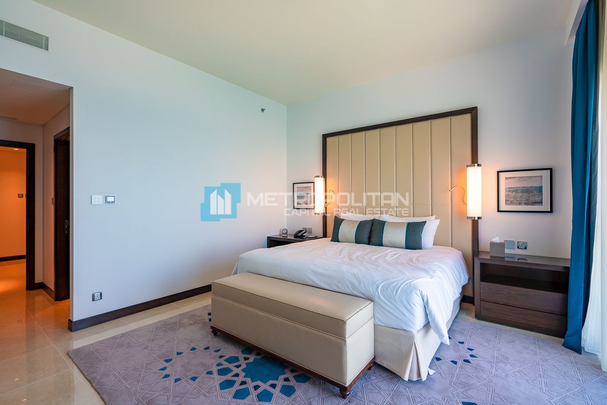 Luxury 4BR + Maids | Furnished | Full Sea View photo-2