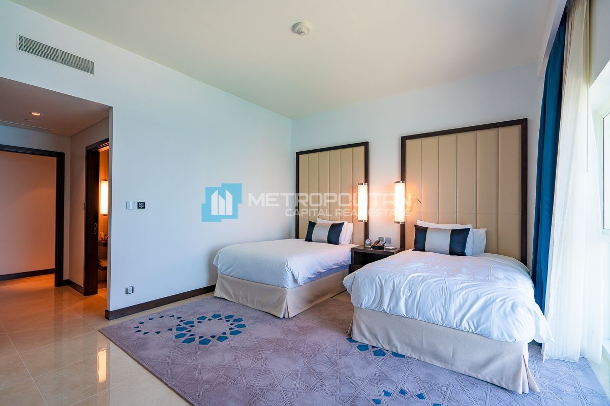 Luxury 4BR + Maids | Furnished | Full Sea View photo-8