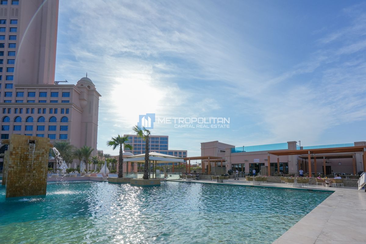 Luxury 4BR + Maids | Furnished | Full Sea View photo-14