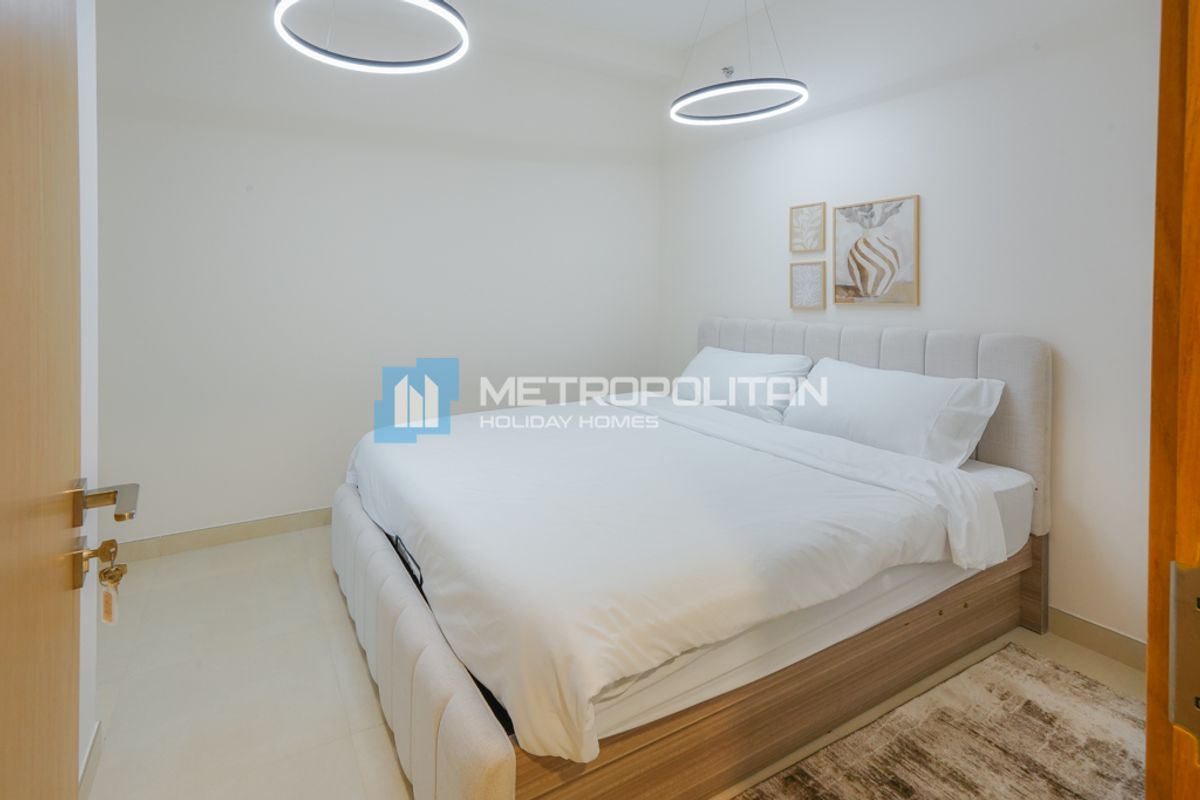 Hot deal | Negotiable | 1 BR with Balcony | Vacant photo-2