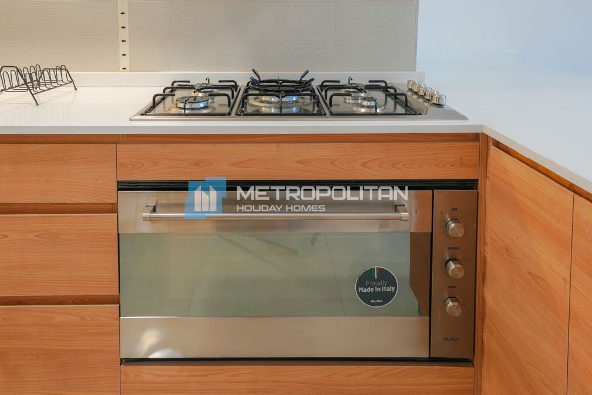 Hot deal | Negotiable | 1 BR with Balcony | Vacant photo-8
