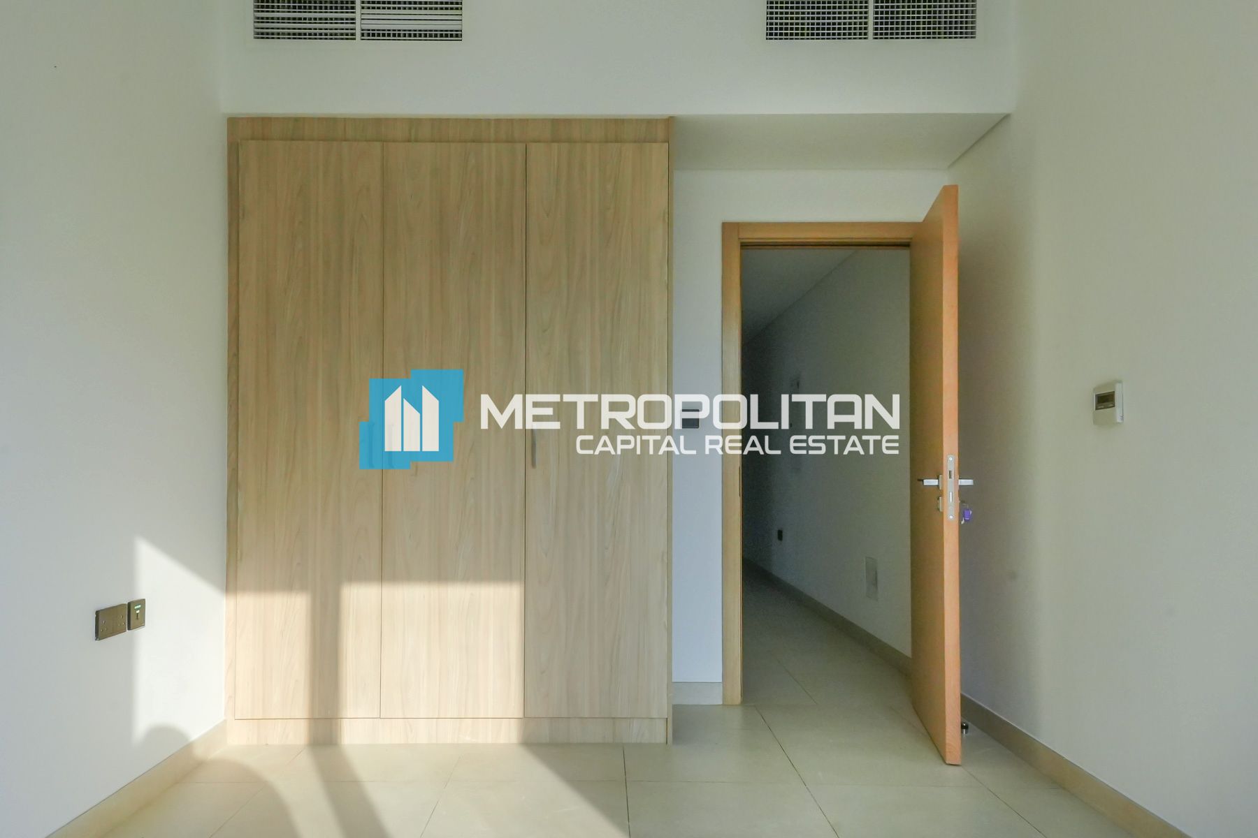 3BR Townhouse for Sale in Abu-Dhabi, UAE – MCS-12868 photo-10